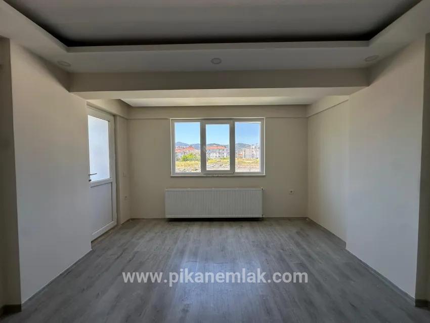 3+1-Zimmer Appartement Zu verkaufen in Cumhuriyet Bz. Ortaca - 120 m²