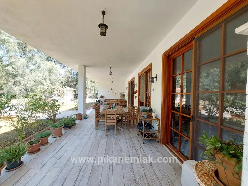 4+1-Zimmer Villa Zu vermieten in Dalyan Bz. Ortaca - 450 m²