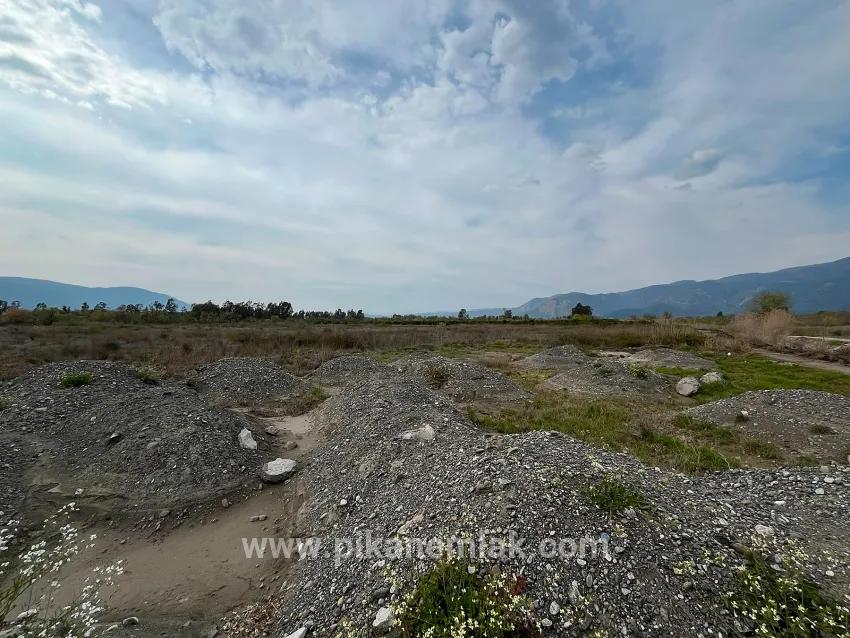 Feld Zu verkaufen in Toparlar Bz. Köyceğiz - Feld-Zonierung - 3.433 m²