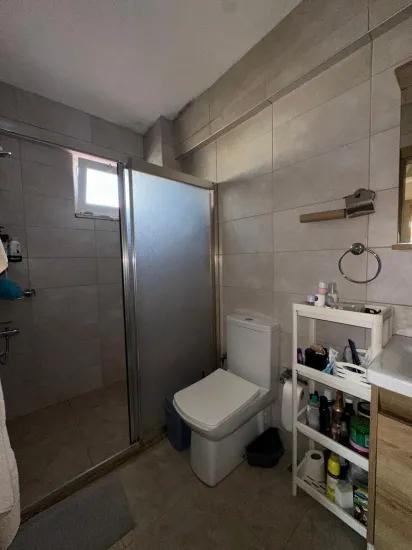 In Ortaca Mergenli befindet sich ein 417 M² großes Grundstück, In dem eine 130 M² große Mietvilla steht.
