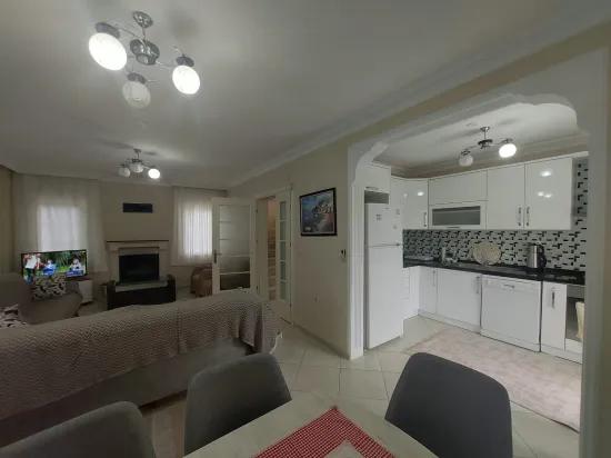In Dalyan zu vermieten 4+1 möblierte Villa saisonale zu vermieten