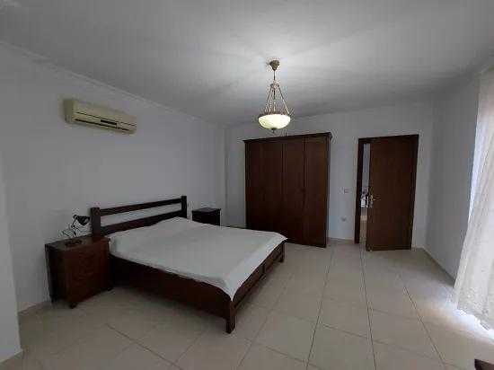 In Dalyan, Muğla auf einem 700 m² großen Grundstück mit Schwimmbad, möbliert, 3+1, 2 Duplex, 1 davon zu vermieten