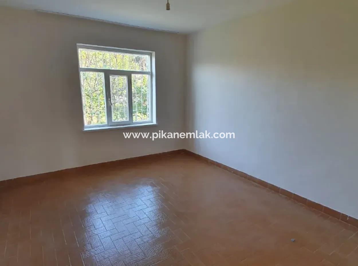 Schnäppchen 2-Stöckiges Einfamilienhaus Zum Verkauf In Ortaca Caylı