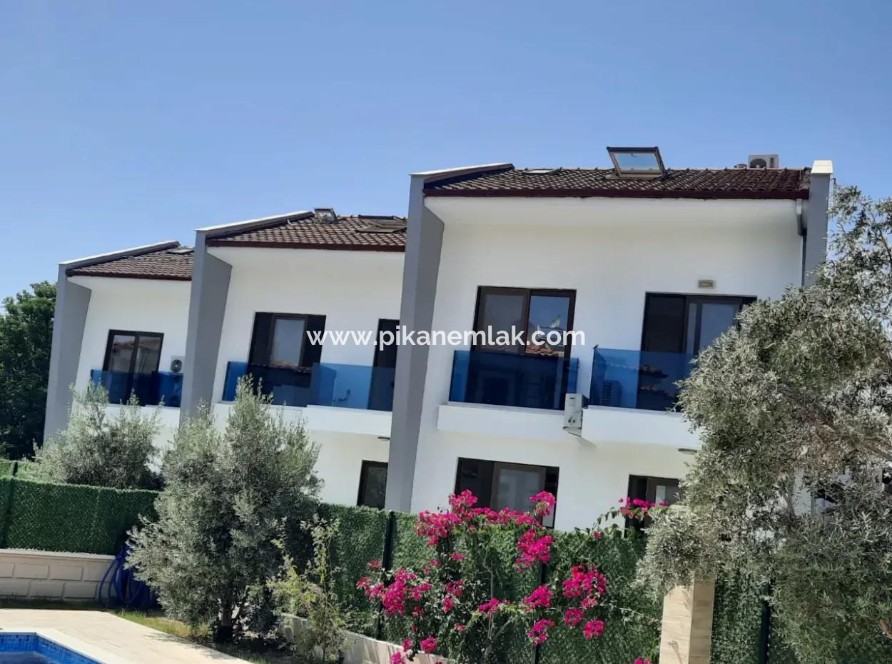 3 Triplex Villen Mit Mugla Ortaca Dalyan Schwimmbad Komplett Zu Verkaufen