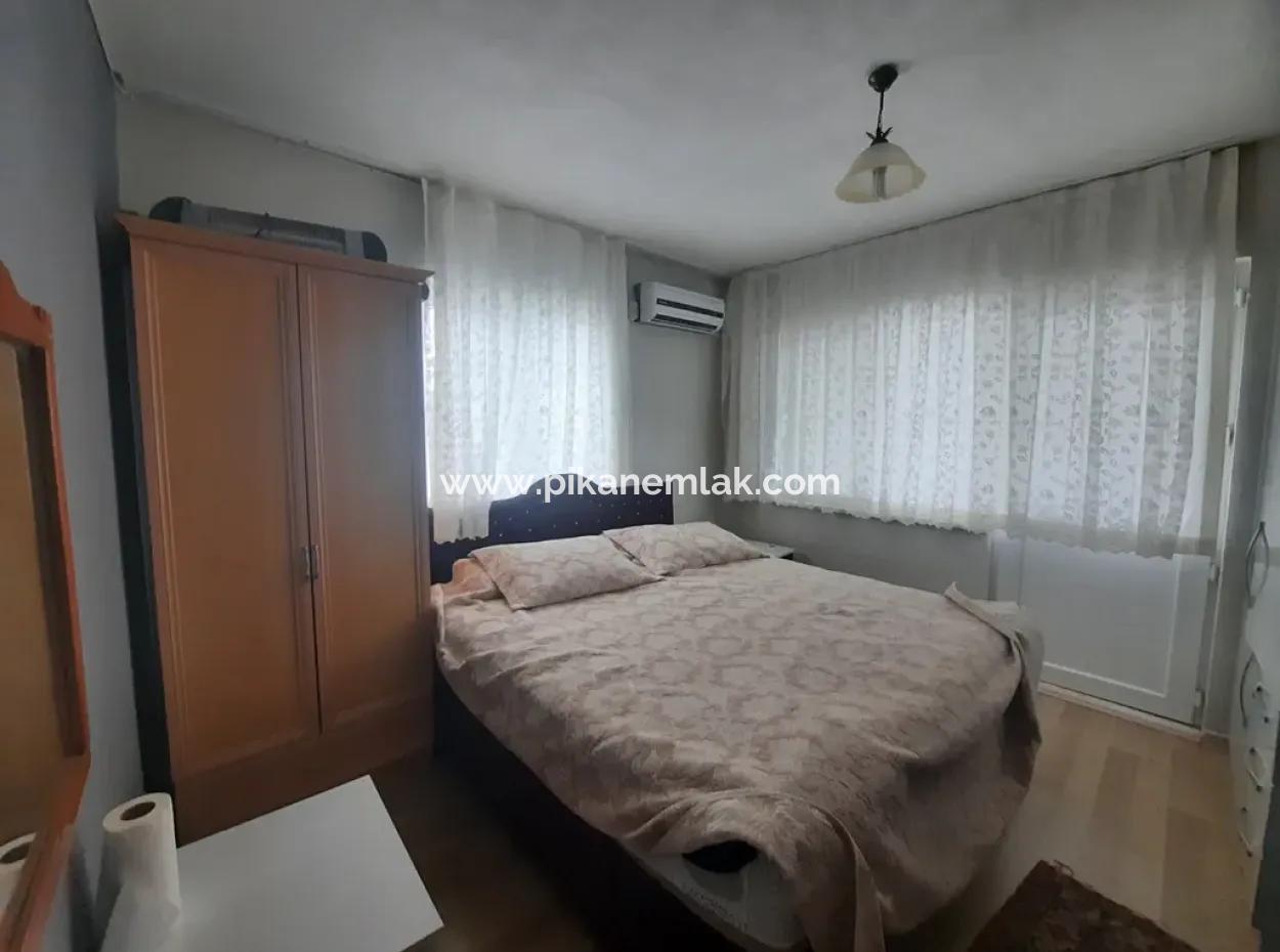 Villa Mit 200 M2 Seeblick Auf 1700 M2 Grundstück In Köyceğiz Zeytinalan Steht Zum Verkauf