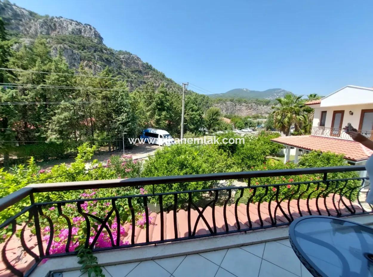 Unabhängige 2 1 Maisonette Zum Verkauf In Einem 4-Villen-Grundstück Mit Pool In Der Nähe Des Kanals In Muğla Dalyan