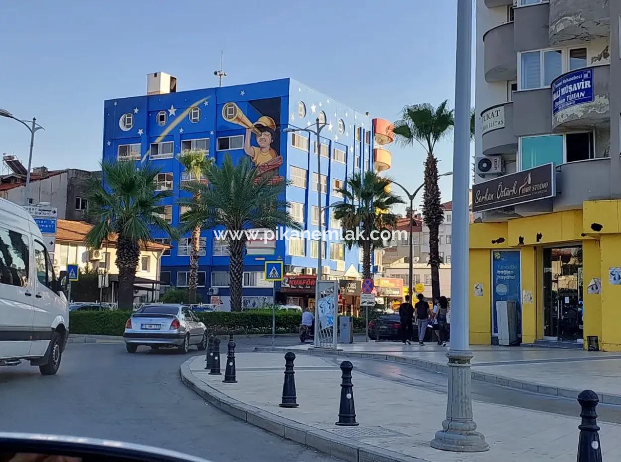 300 300 M2 Geschäft Mit Firmenmieter Im Zentrum Von Ortaca Wird Zum Verkauf Oder Tausch