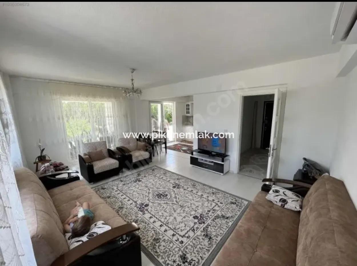 Dorfhaus Und Gewächshaus Zum Verkauf Auf 1200 M2 Land In Köyceğiz Zaferlar