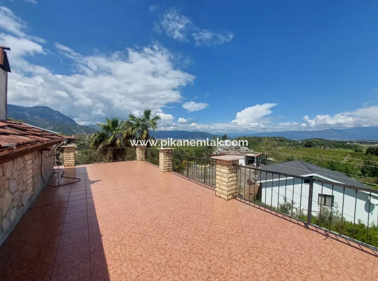 Zu Verkaufen In Dalyan, Muğla, 400 M2 Freistehendes Grundstück Mit See- Und Naturblick