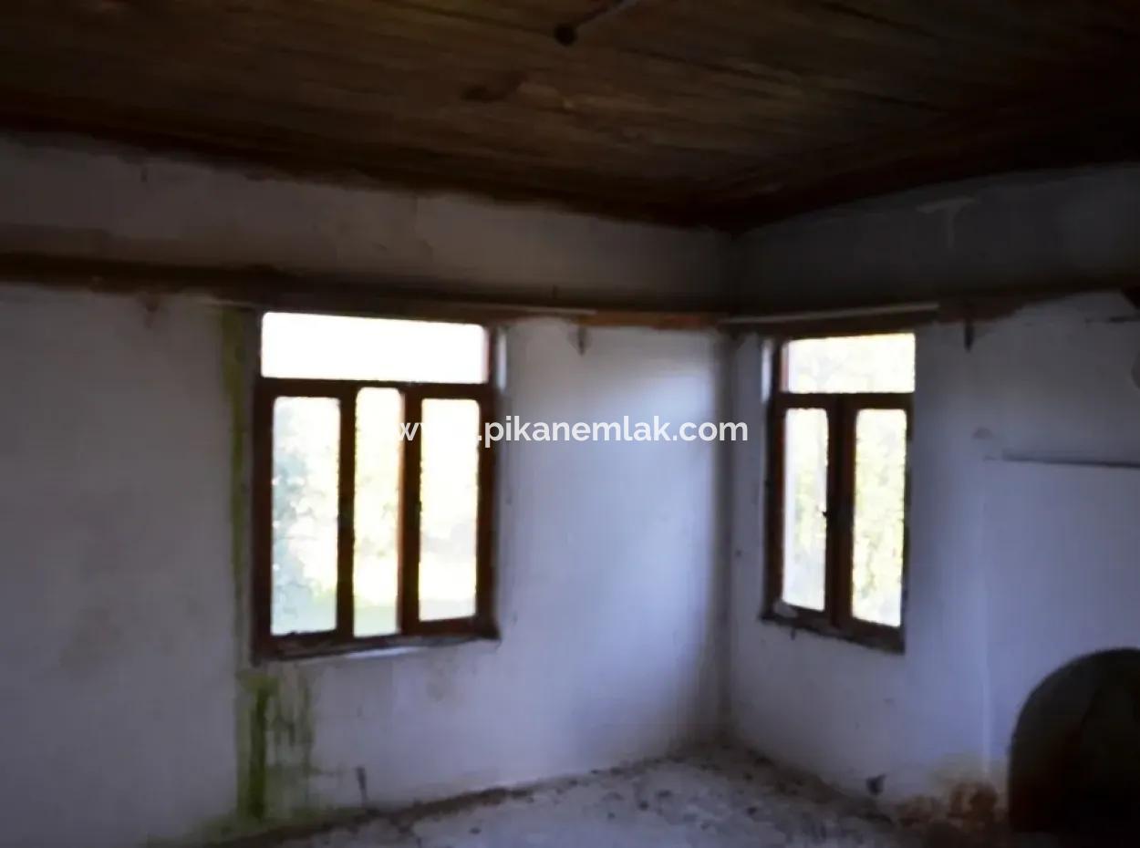 Dorf Haus Zum Verkauf In Orange Grove Und Beyoba