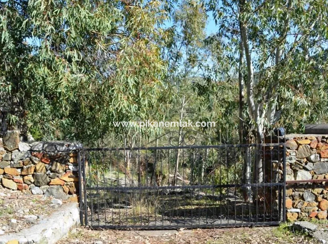 6 165 M2, 18 Villen Zoniertes Land, Das Für Den Massenwohnungsbau In Dalaman Geeignet Ist, Werden Im Gegenzug Für Stockwerke Vergeben