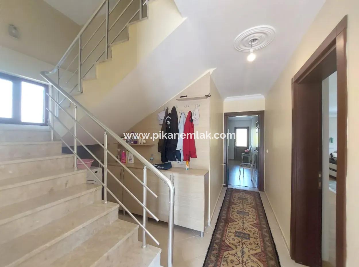 Luxus-Triplex Mit Swimmingpool Im 7 500 M2 Großen Granatapfelgarten In Mugla Dalyan