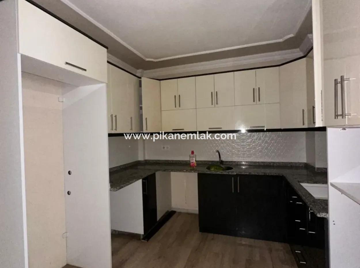 Boulevard-Fassade In Ortaca Zentrum 138 M2 3 1 Geräumige Wohnung Zu Vermieten