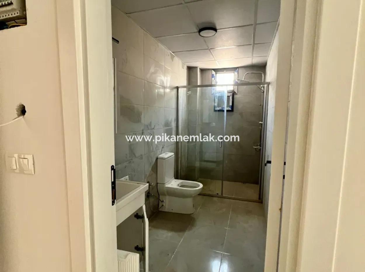 Hoher Eingang 1 1 Wohnung Zu Verkaufen In Ortaca Karaburun