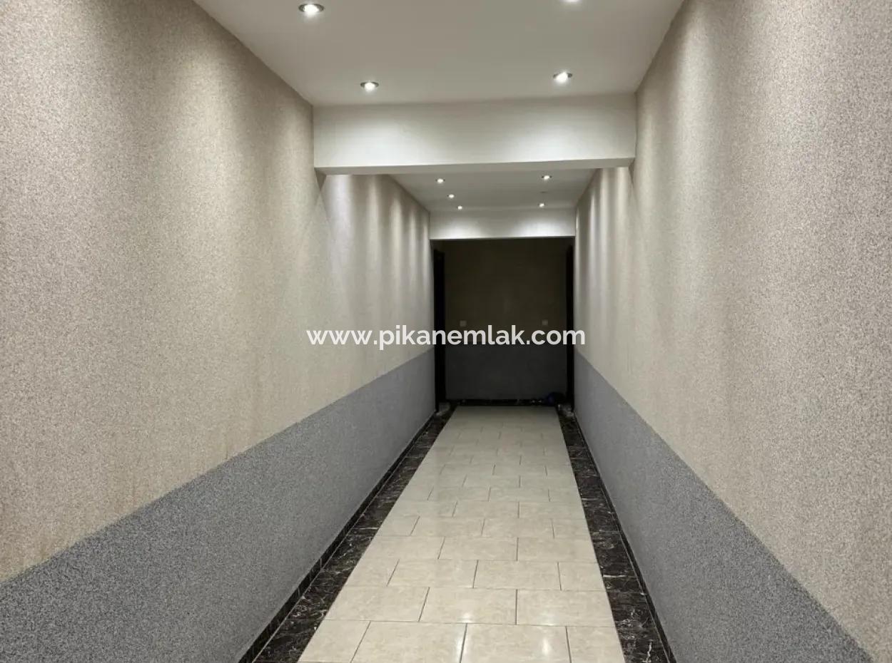 3 1 Luxus Boulevard Front Wohnung In Residenz Zu Verkaufen