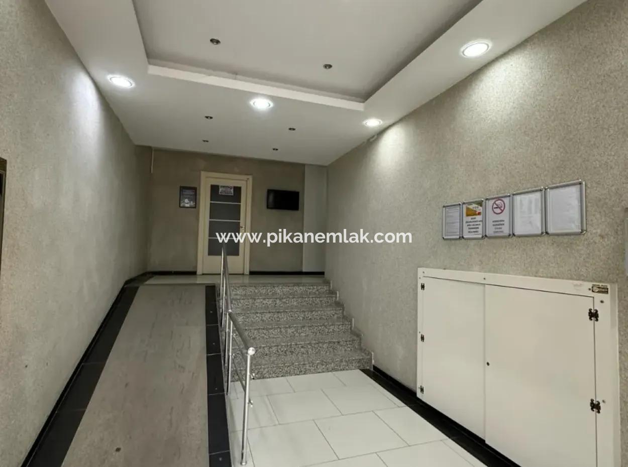 3 1 Luxus Boulevard Front Wohnung In Residenz Zu Verkaufen