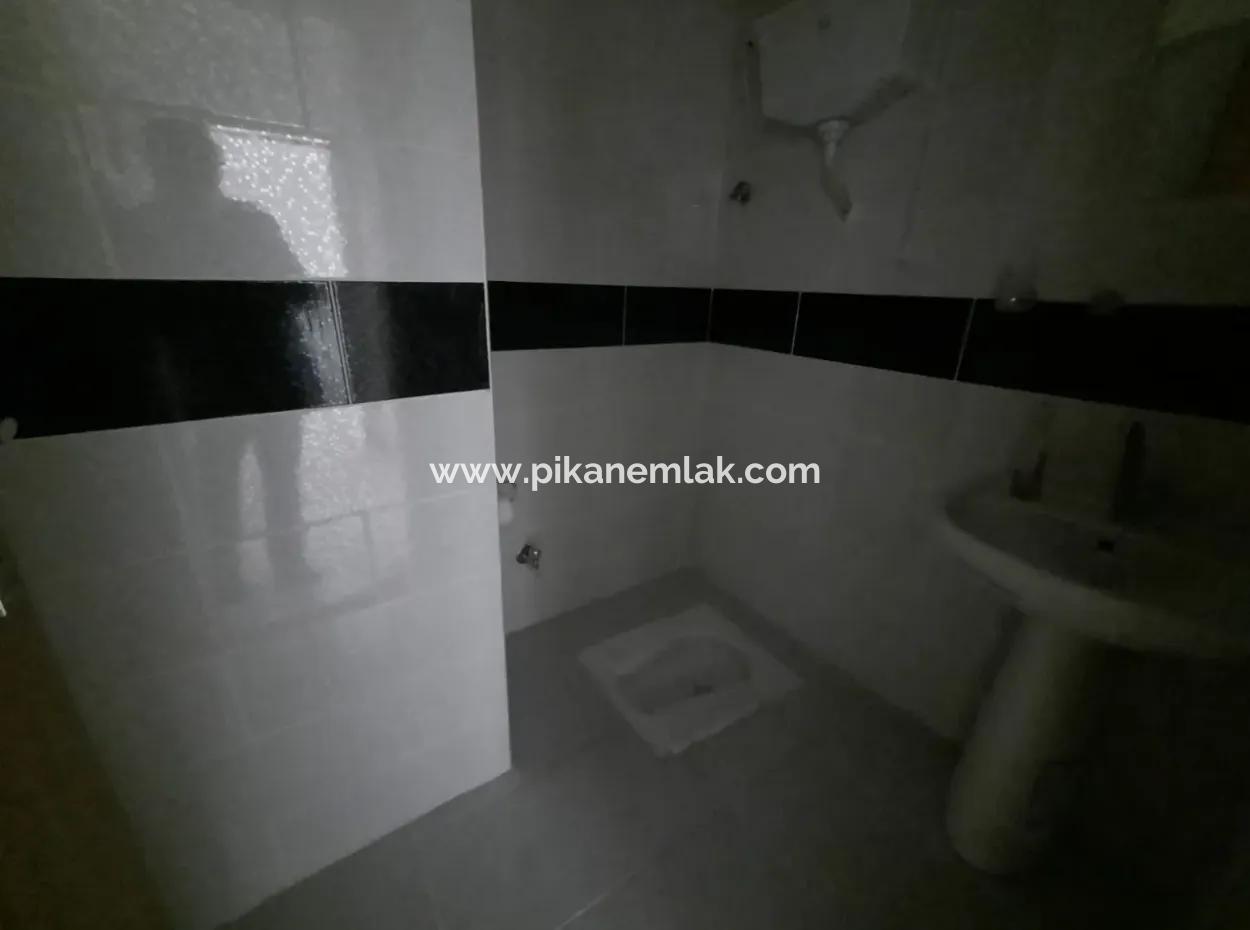 Oriya-Wohnung Zur Miete Im Zentrum 3 In 1