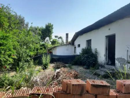 Dorfhaus Zum Verkauf In Ortaca Akıncıda Auf Einem Grundstück Von 2500 M2