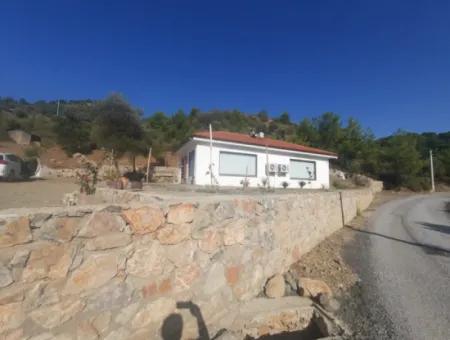 2 Einheiten Von 1 1 Wohnung Zum Verkauf Auf 1700 M2 Freistehendem Grundstück In Muğla Gökbel