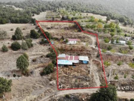 5 000 M2 Grundstück In Çameli Kızılyaka 2 In 1 Einfamilienhaus Und Scheune Zu Vermieten