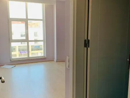 Oriya Mieten-Ein Geschäft Oder Wohnung