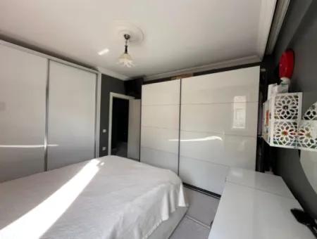 3 1 Wohnung Im 3. Stock Zum Verkauf In Cumhuriyet