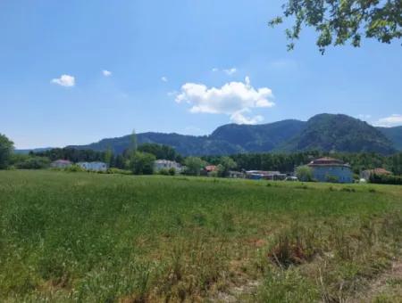 680M2 Schnäppchengrundstück, Das Sich Für Investitionen Eignet, Zum Verkauf An Der Grenze Von Dalyan In Ortaca Okçular