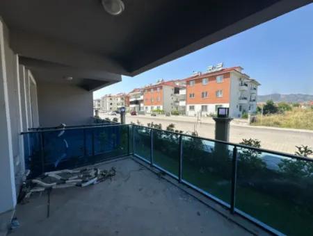 Erdgeschoss 2 1 Null-Pool-Wohnung Zum Verkauf In Ortaca