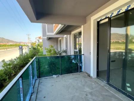 Erdgeschoss 2 1 Null-Pool-Wohnung Zum Verkauf In Ortaca