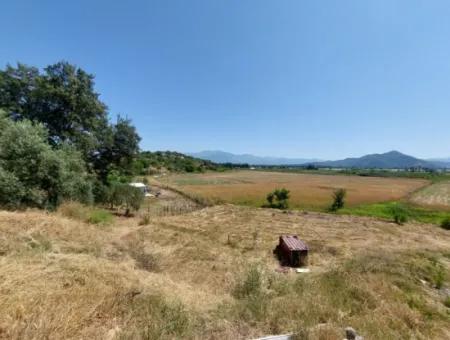 Zu Verkaufen Mit Einem Nummerierten Gebäude Auf 2.500M2 Schatzgrundstück In Ortaca Eskiköy