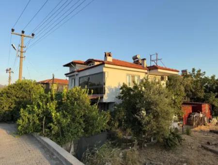 Ein Freistehendes 2,5-Stöckiges Gebäude An Der Dalyan-Straße In Ortacada Steht Zum Verkauf.