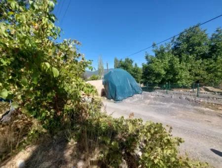 Çameli Kızılyaka Yaylada Köşebaşı 360 M2 Grundstück Zum Verkauf