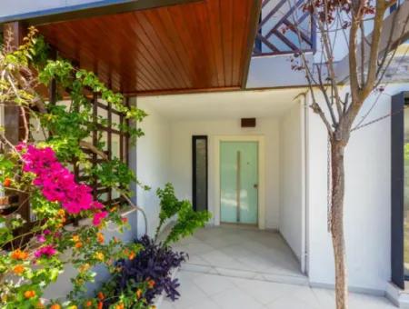 Möblierte Luxusvilla Mit Pool In Dalyan Für 6 Monate Mieten