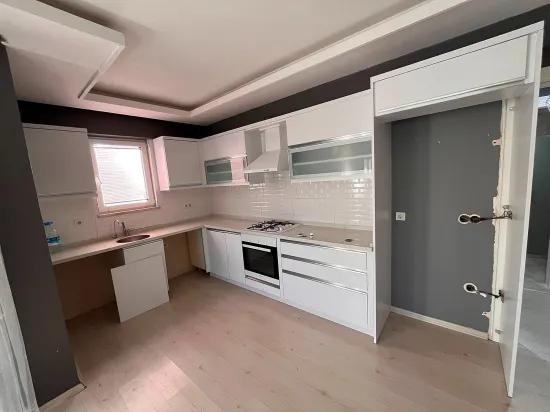 Im Ortaca Cumhuriyet Viertel Geräumige Und Helle 3+1 Wohnung Zu Verkaufen