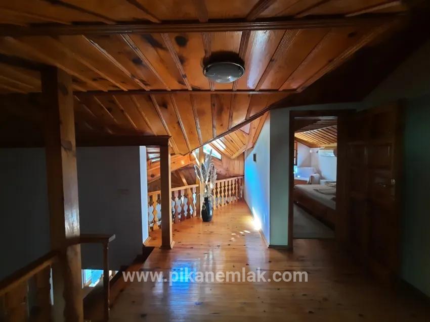 4+1 Bedroom Villa For sale in Dalyan Nbh. Ortaca - 3.500 m²