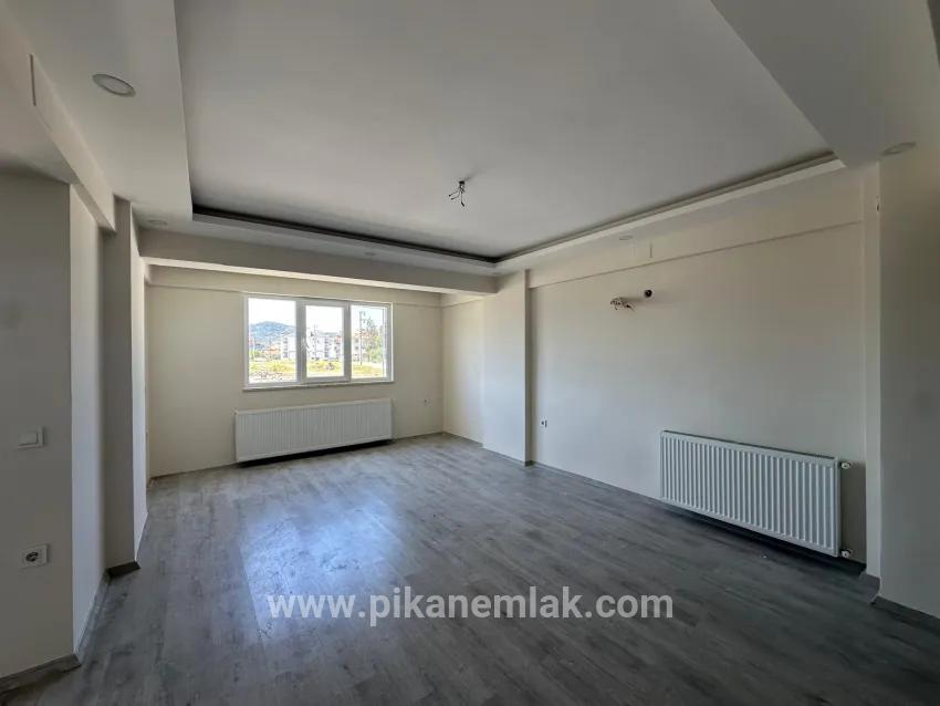 3+1 Bedroom Apartment For sale in Cumhuriyet Nbh. Ortaca - 120 m²