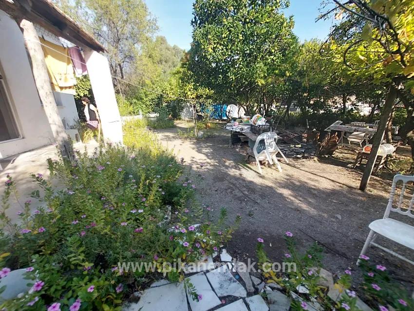 2+1 Bedroom Detached house For sale in Çandır Nbh. Köyceğiz - 1.730 m²