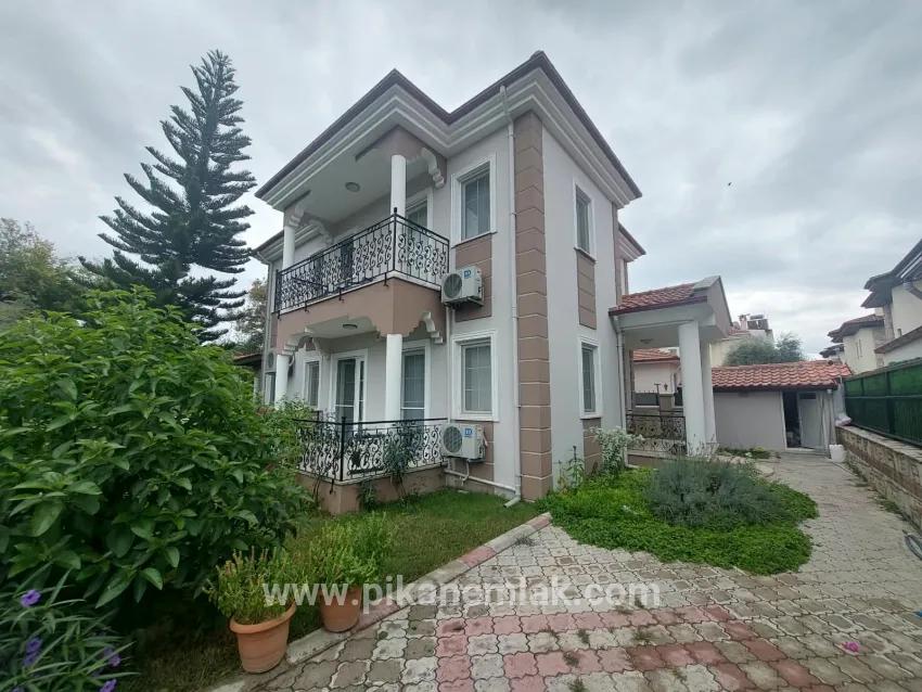 4+1 Bedroom Villa For rent in Dalyan Nbh. Ortaca - 220 m²