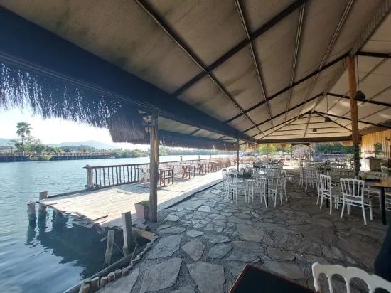 In Köyceğiz Çandır, brand new 1.730 m² land, house and restaurant on the Dalyan Canal