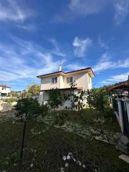 In Ortaca Mergenli, 417 M² plot, within 130 M² rental villa