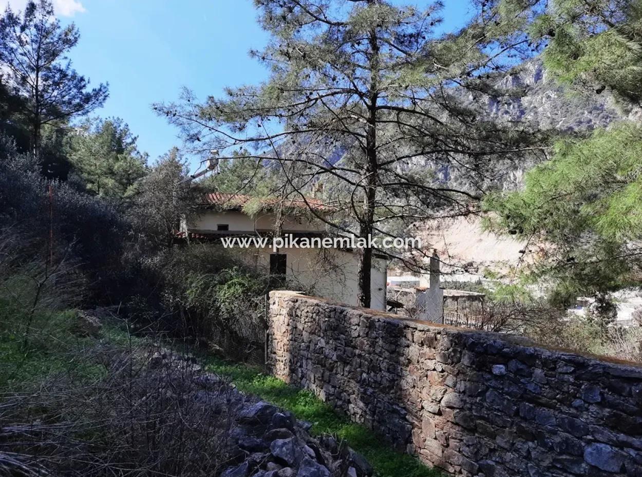 Ruined Stone Village House For Sale In Gökova And Its Land