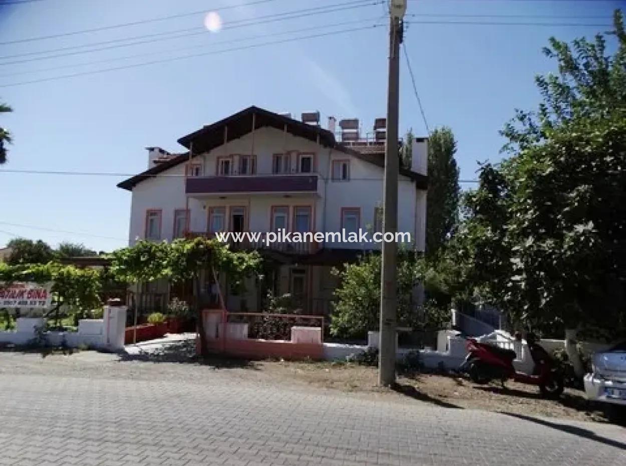 6 Apartment Buildings On 717 M2 Plot In The Center Of Köyceğiz Are Completely For Sale