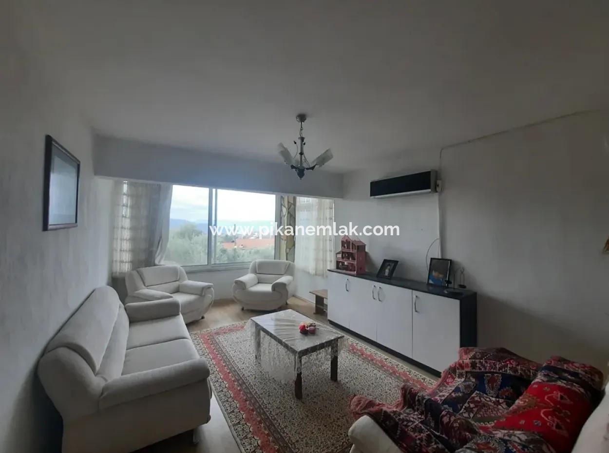 Villa With 200 M2 Lake View On 1700 M2 Land In Köyceğiz Zeytinalan Is For Sale