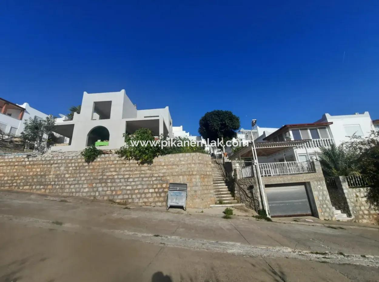 Dalamanda Sea View Unfurnished 140 M2 Duplex For Rent
