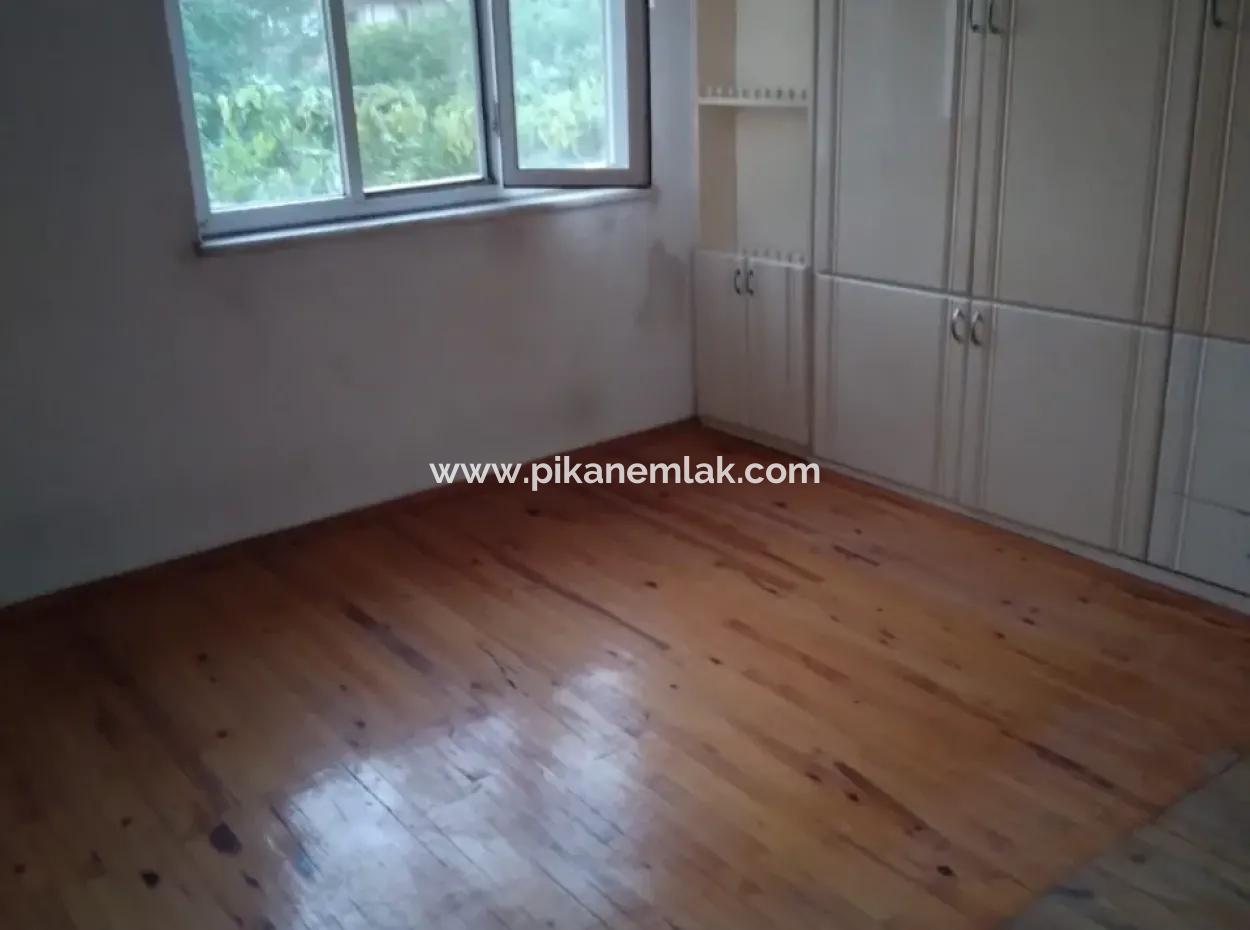 Ortaca Cumhuriyet Mah. 3-Storey House Complete For Sale In 357 M2 Plot