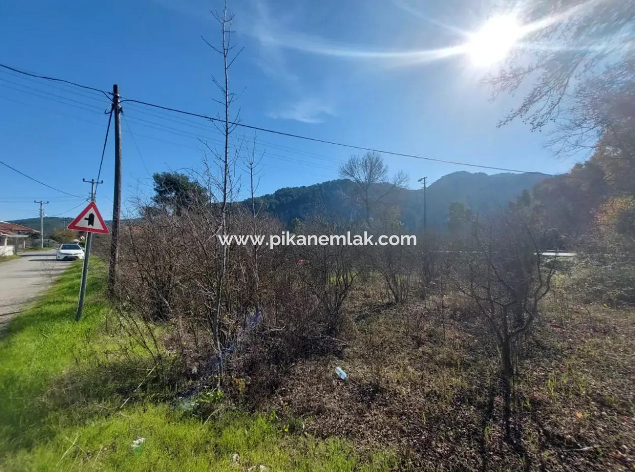 1000 M2 Land Front To The Main Road In Ortaca Okçular For Sale