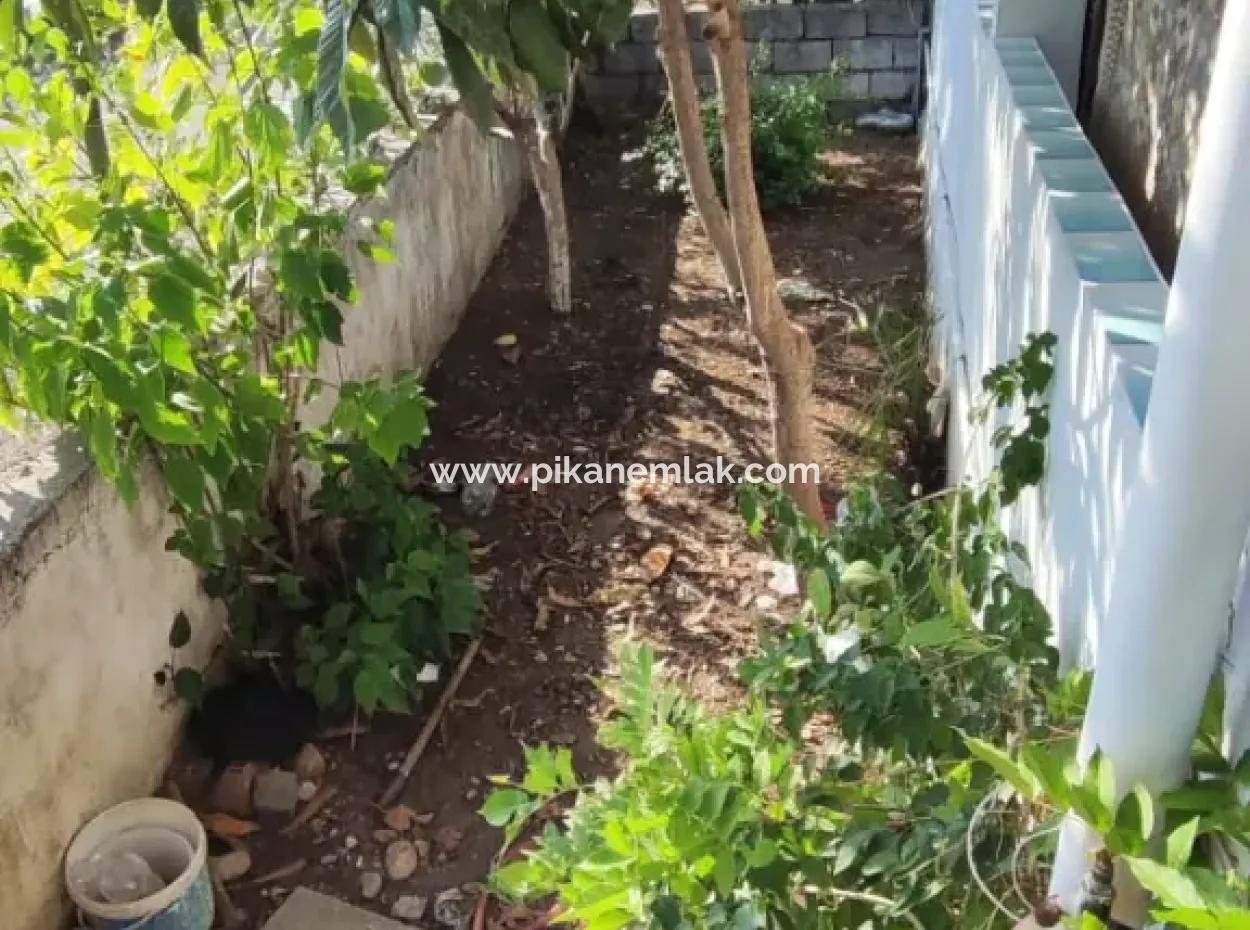 Ortaca Cumhuriyet Mah. 3-Storey House Complete For Sale In 357 M2 Plot