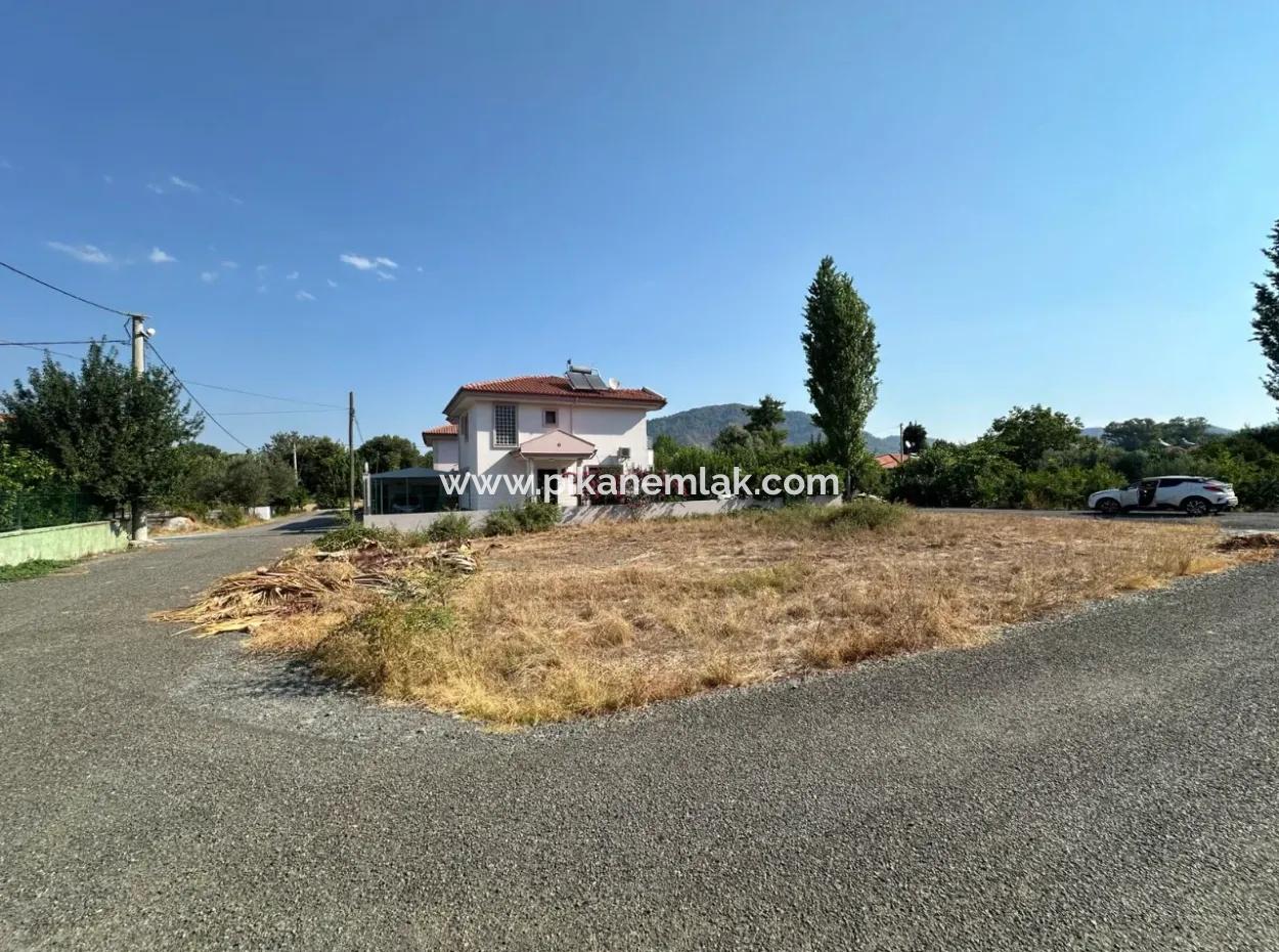 504 M2 Corner Parcel Land With 250 M2 Construction Permit For Sale In Dalyan Okçular