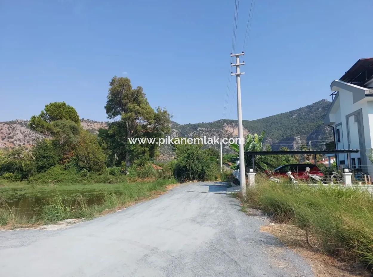 Muğla Dalyan Arıkbaşı 1 000M2 Residential Zoned Bargain Land For Sale