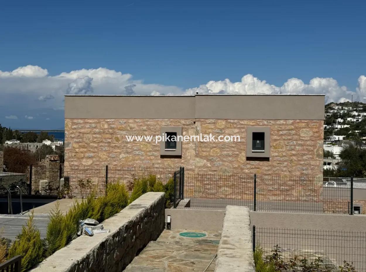 Mugla Bodrum Gundogan Sea View 4 1 Zero Duplex For Sale